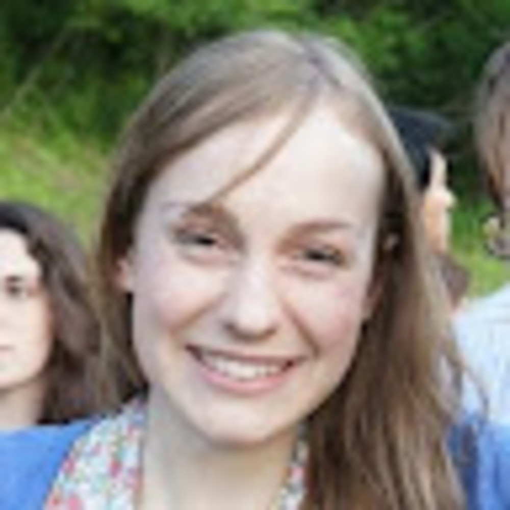 Meet your Posher, Claire